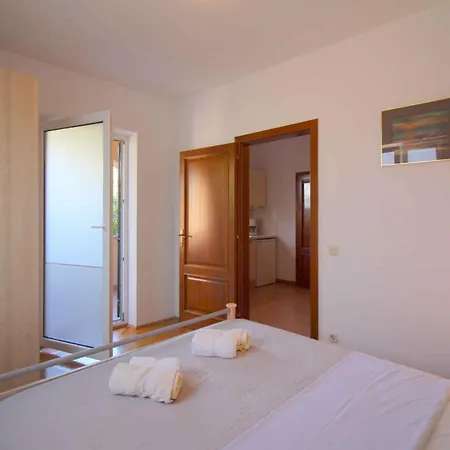 Apartment In Porec 10 *