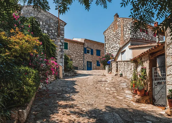 Apartment In Porec 10